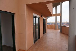 Ático en alquiler en Ciutat Universitària en Elche