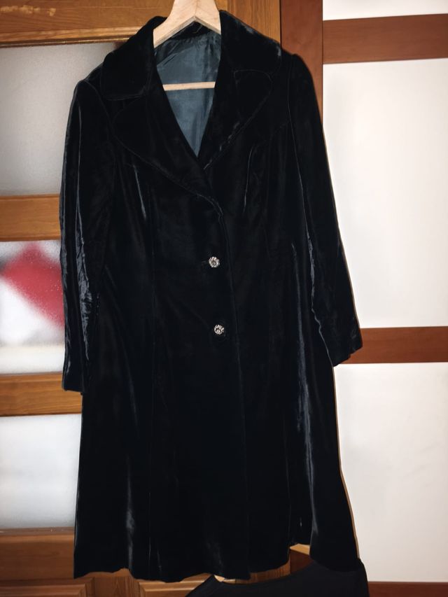 Abrigo Terciopelo Negro Talla L