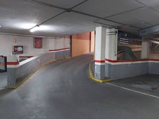 Garaje en venta en Centre - Estació en Sant Cugat del Vallès