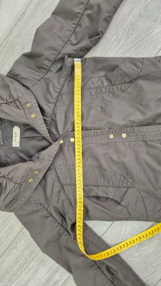 Cazadora ICHI verde musgo T-38