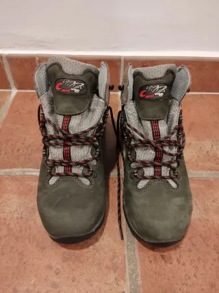 Botas de montaña Chiruca mujer talla 40