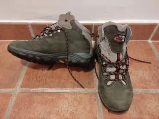 Botas de montaña Chiruca mujer talla 40