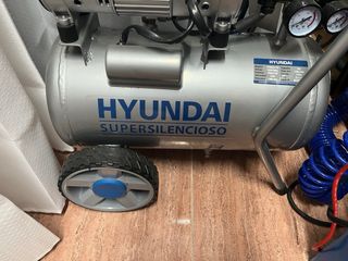 Compresor de aire Hyundai HYAC24-1S