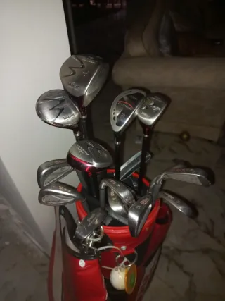 Conjunto de Golf Wilson Fatshaft Deep Red 2002