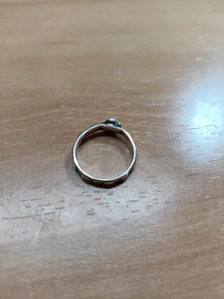 Anillo Rosario, la marca la desconozco.