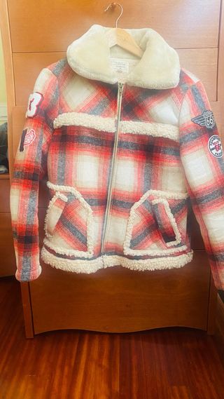 Cazadora cuadros forro borreguito