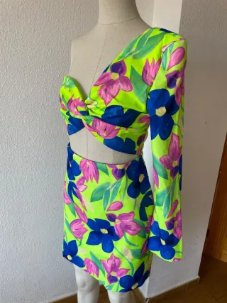 Vestido Lança Perfume floral talla L