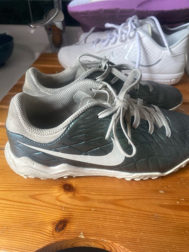 Scarpe calcio Nike bambina/o taglia 33