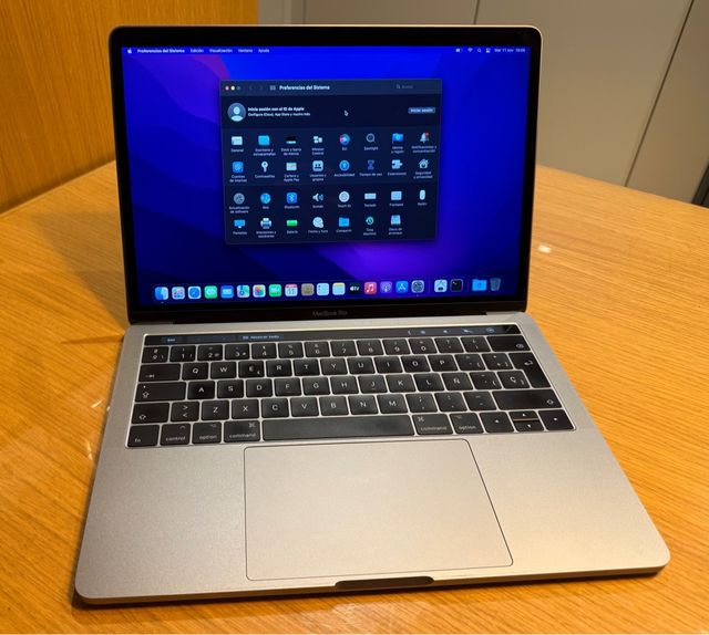 Apple MacBook Pro 13” 2017