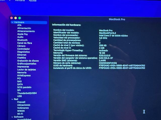 Apple MacBook Pro 13” 2017