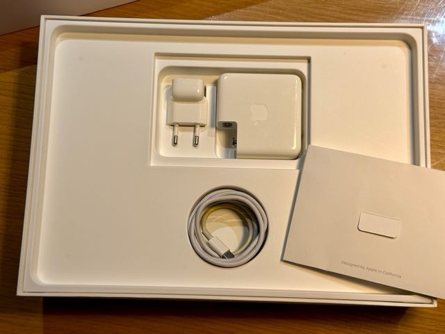 Apple MacBook Pro 13” 2017