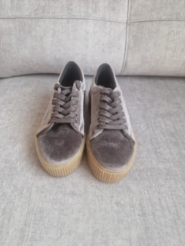 Zapatillas terciopelo marrón