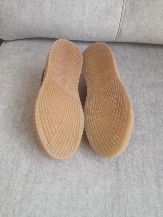 Zapatillas terciopelo marrón