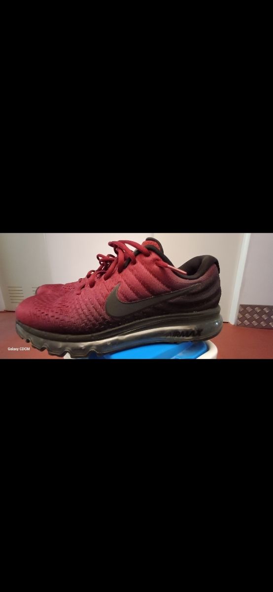 Zapatillas Nike Talla 42.5 Rojas