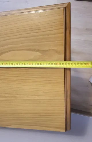 Escritorio de madera clásico con cajones, Calidad.