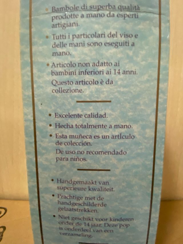 Muñeca de Porcelana Natasha