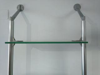 Estantería de cristal