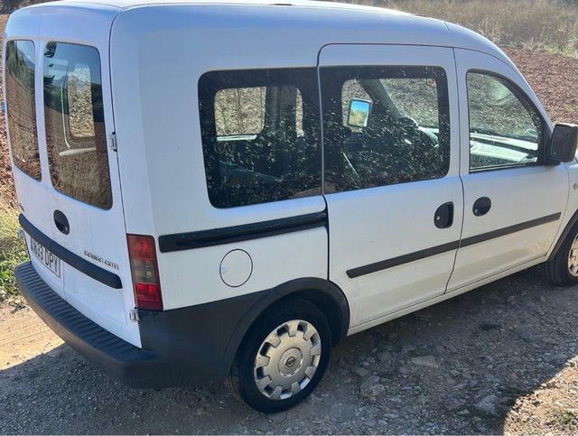 Opel Combo 2005