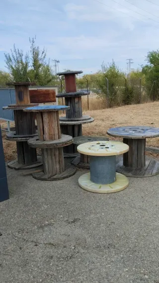 Bobinas de cable de madera (varias)