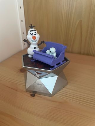 Cápsula Sorpresa Disney 100 Varios.