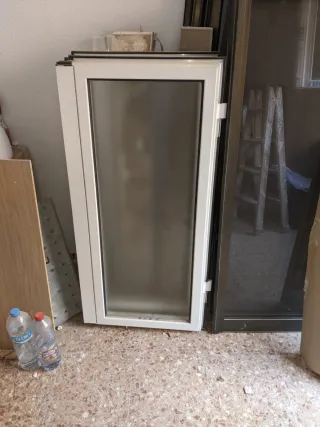 ULTIMA OPORTUNIDAD HOY Ventana PVC con Persiana