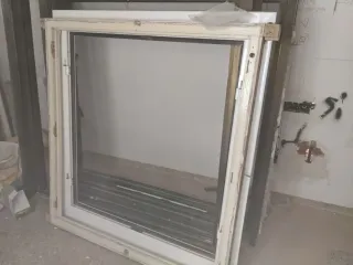 ULTIMA OPORTUNIDAD HOY Ventana PVC con Persiana