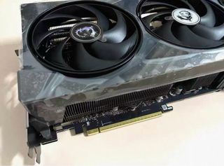 MSI Gaming Trio OC sin chip ni VRAM