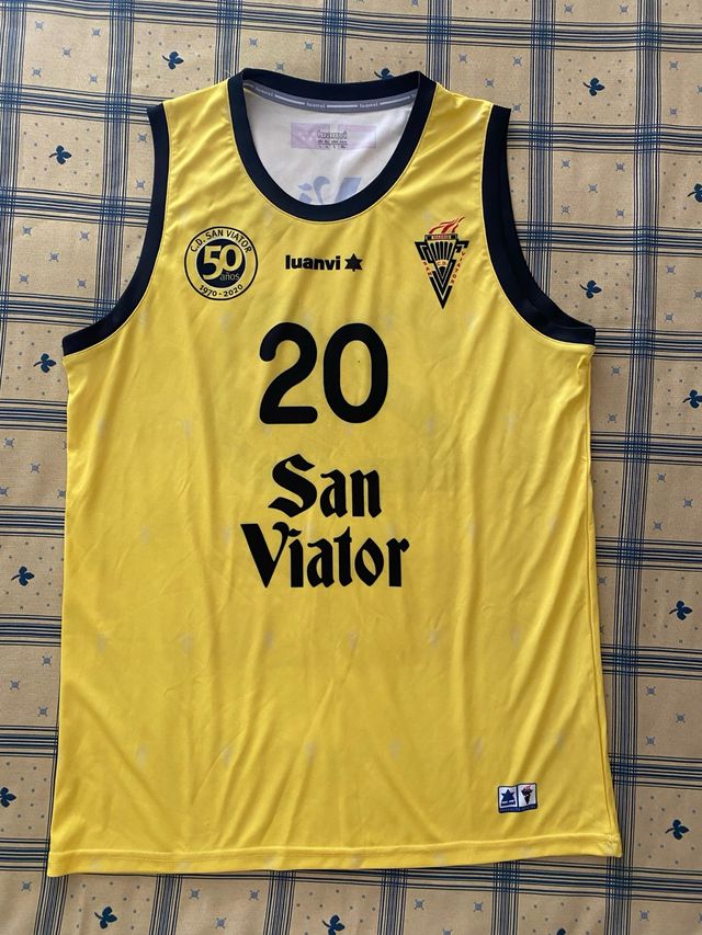 Equipación Baloncesto Talla L