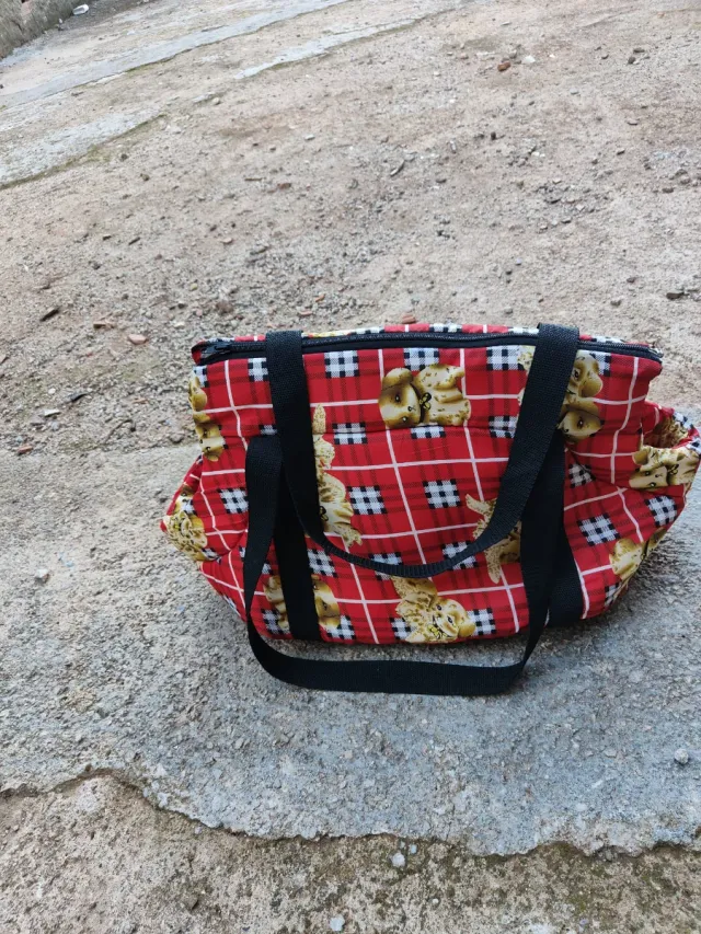 Bolso de tela con estampado de perros