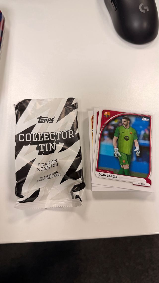 Topps FC Barcelona Collector Tin 2025-26