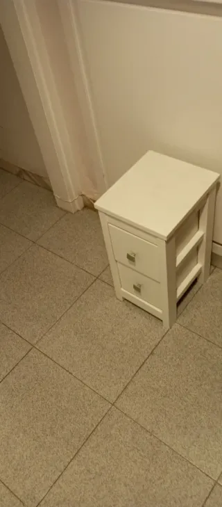 Mesita de Noche Blanca