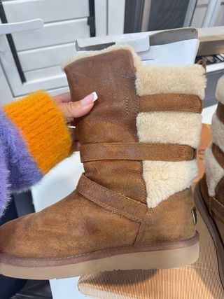Botas UGG W Becket Talla 38 Marrón