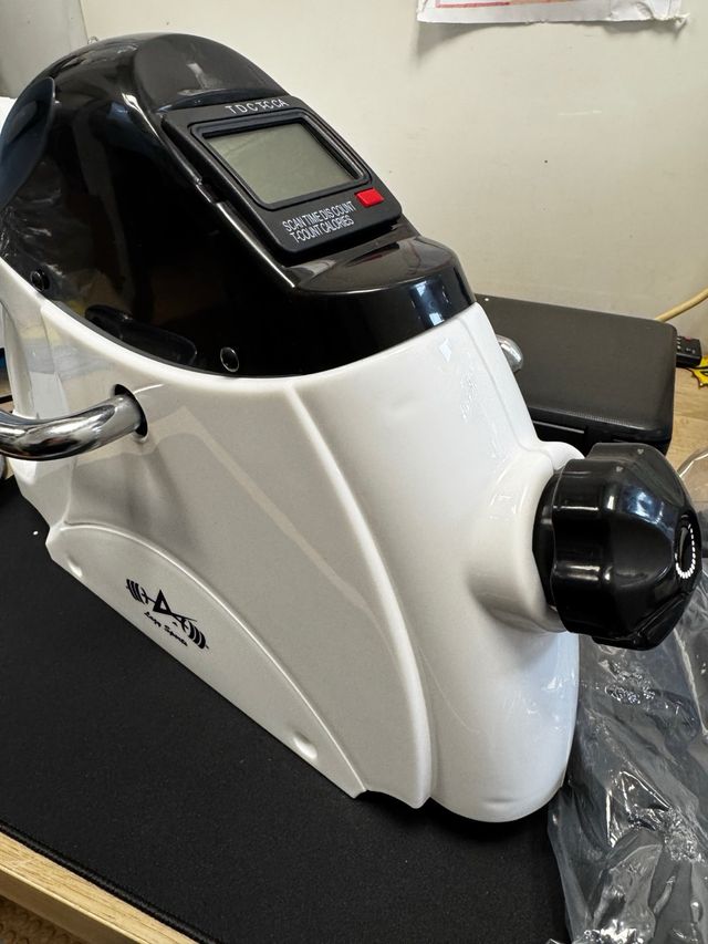 Bicicleta estática mini para ejercicio