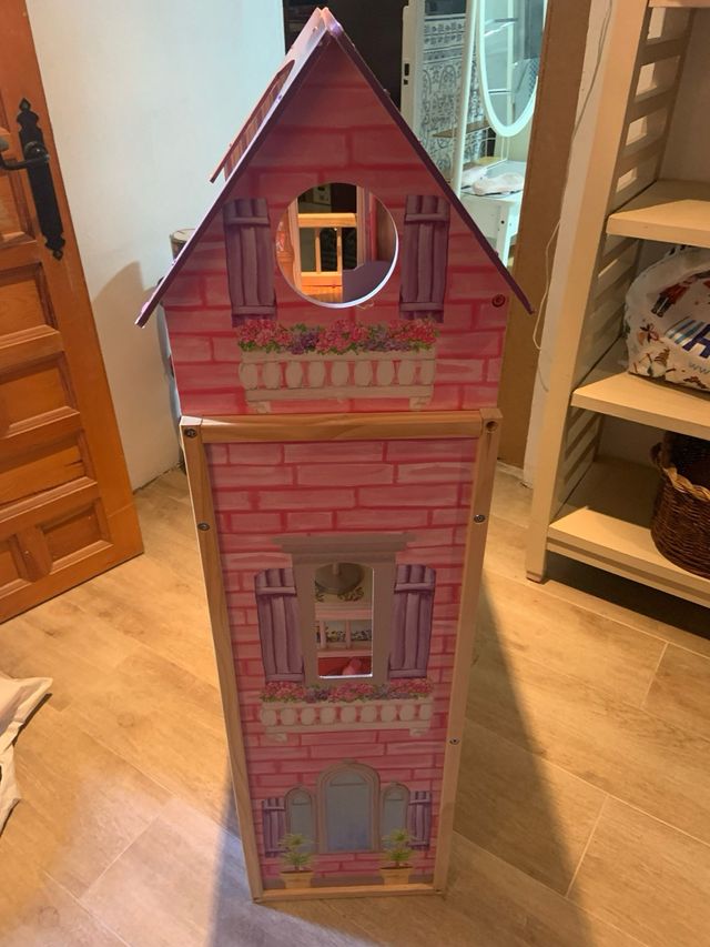 Casa de bonecas KidKraft com móveis