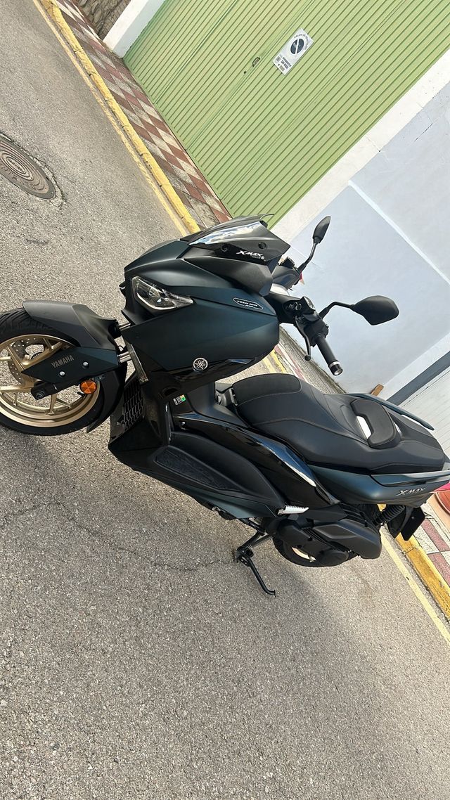 Yamaha XMAX 125cc Negra