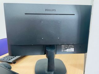 Ordenador HP + Monitor + Teclado + Ratón