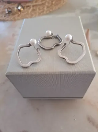 Conjunto Tous Plata y Perla Pendientes y Colgante