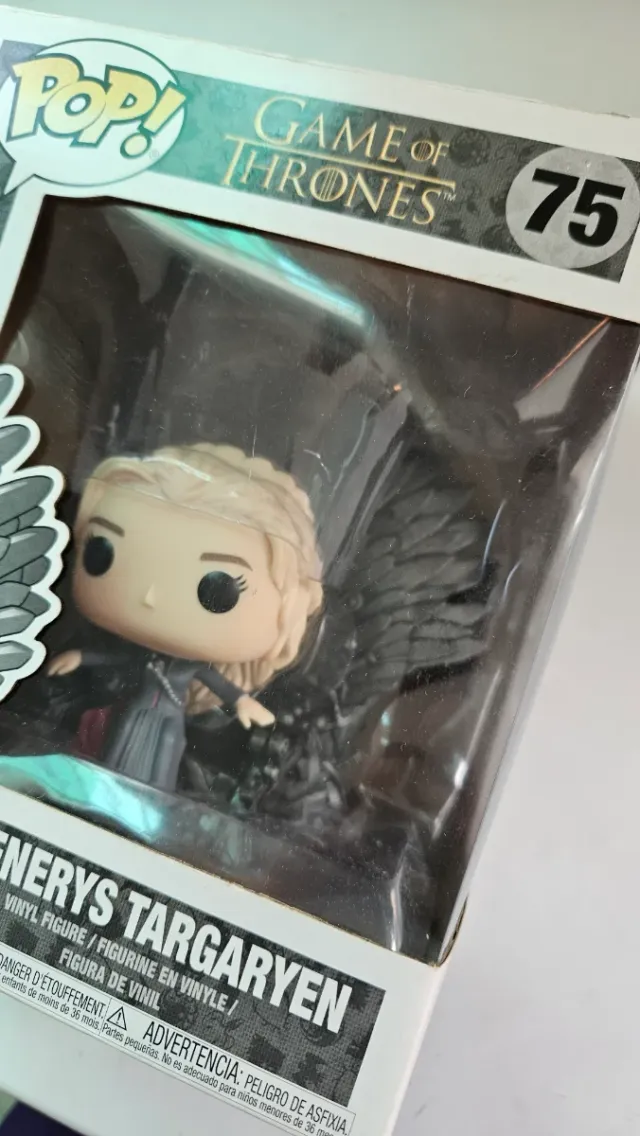 Funko Pop! Daenerys Targaryen en el trono n° 75