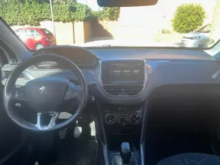 Peugeot 2008 2014