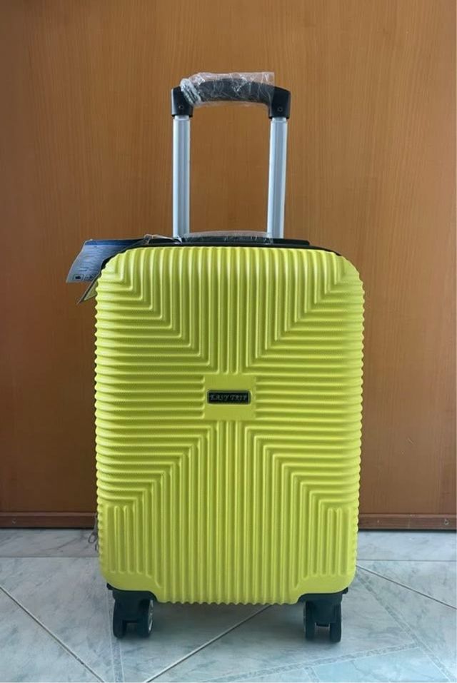 Valigia Easytrip gialla 4 ruote 50x35x20
