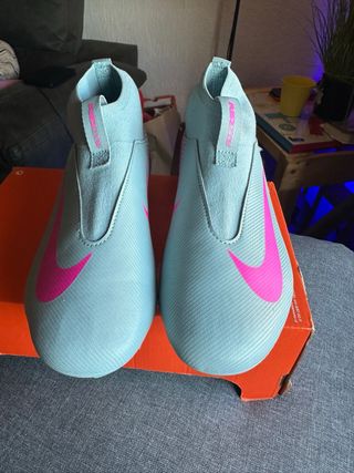 Botas Fútbol Nike Niño Talla 36
