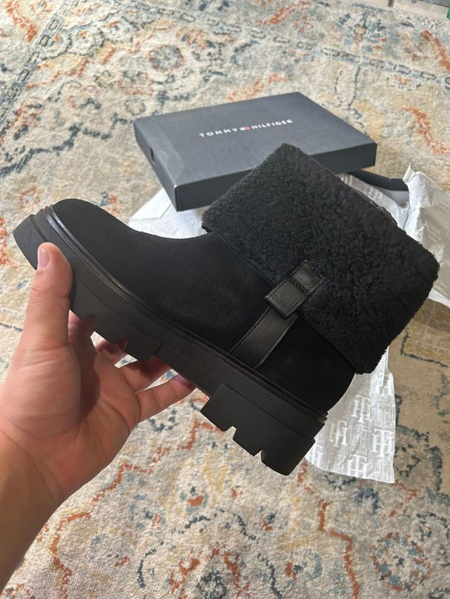 Botas Tommy Hilfiger Negras Terciopelo Talla 39