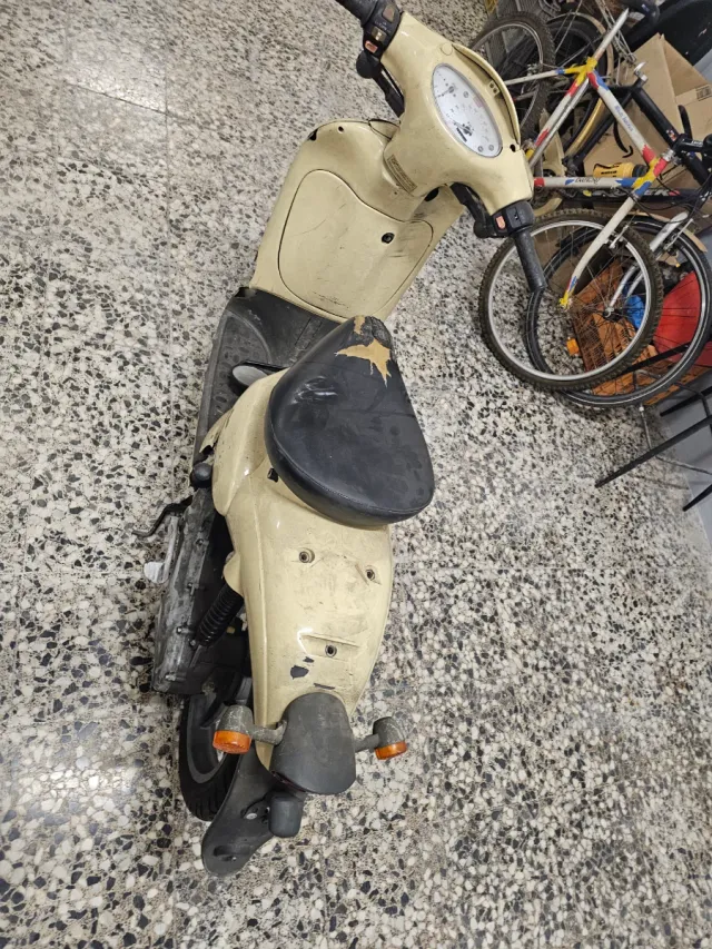Aprilia Escarabeo 65 2t rehabilitable