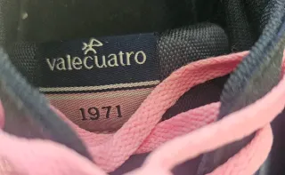 Zapatillas Valecuatro Azul y Rosa