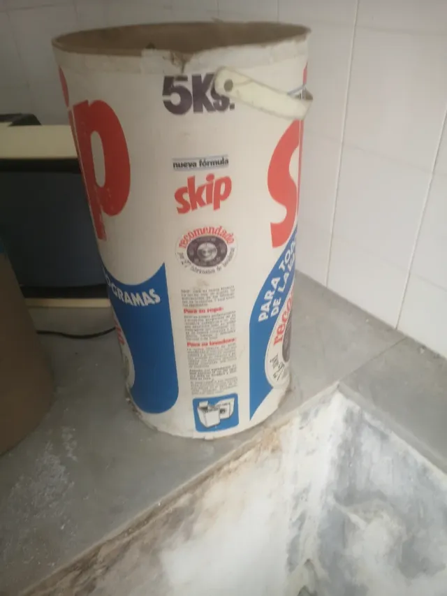 3 Tambores Detergente Antiguos OLA y SKIP