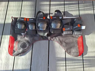 Patines en línea Talla 32_34 + bolsa + proteccione