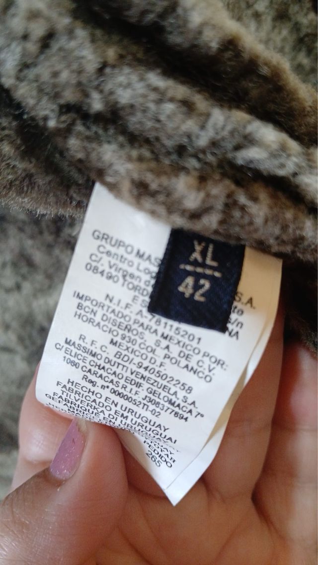 Cazadora marrón con borreguillo