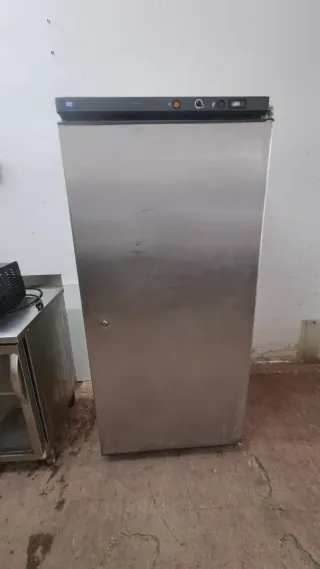 Congelador industrial con cajones