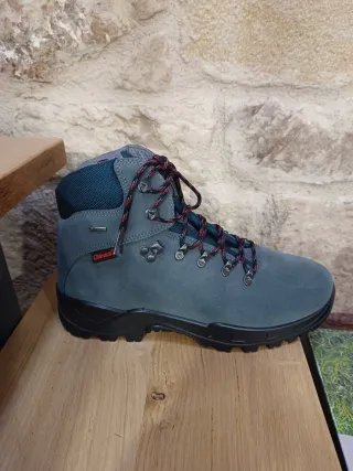 Bota Chiruca Xacobeo 05