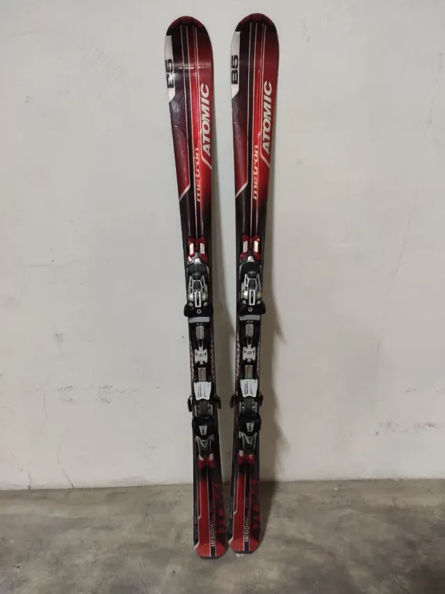 Esquís Atomic Metron B5 Alta Gama